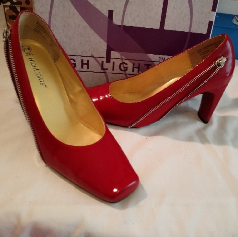 Red heels with zipper detail